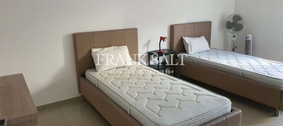 3 Schlafzimmer Wohnung in Zebbug, Malta, Nr. 7432 6
