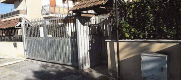 3 rooms Apartment in Ardea, Italy No. 193483 3