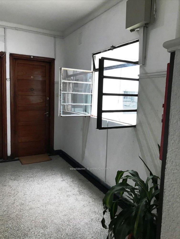 2 bedrooms Apartment in Montevideo, Uruguay No. 4970