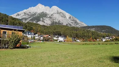  قطعة أرض في Telfs, Austria رقم 202160