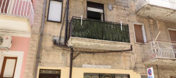 Studio in Palagonia, Italy, Nr. 231050 2