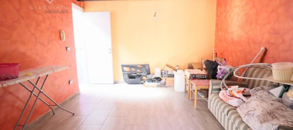 Studio in Palagonia, Italy, Nr. 231050 19