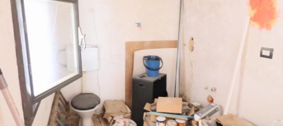 Studio in Palagonia, Italy, Nr. 231050 17