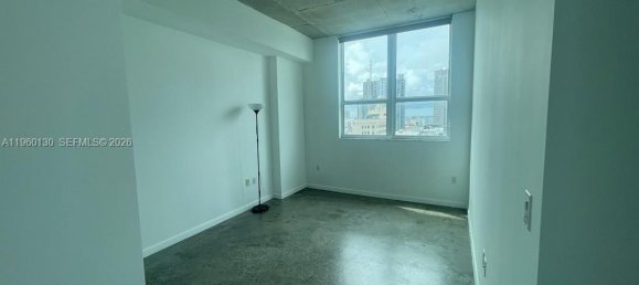 2 Schlafzimmer Gewerbliche Immobilien in Miami, USA, Nr. 615707 4