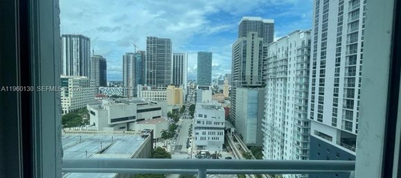 2 Schlafzimmer Gewerbliche Immobilien in Miami, USA, Nr. 615707 3