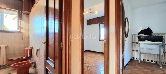 5 bedrooms House in Vigo, Spain No. 190349 8