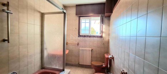 5 bedrooms House in Vigo, Spain No. 190349 26