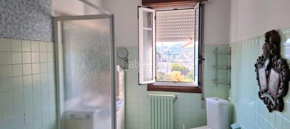 5 bedrooms House in Vigo, Spain No. 190349 3