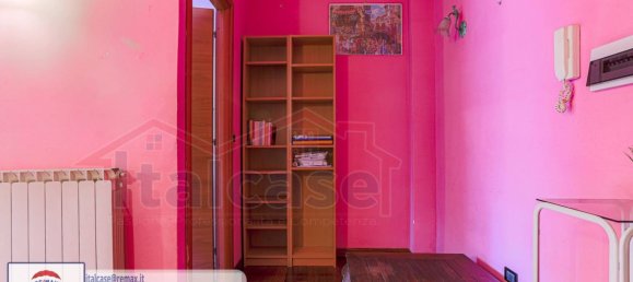 1 bedroom Apartment in Rome, Italy No. 133138 8