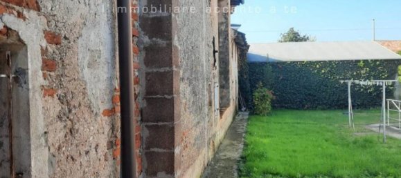 Casa de 3 dormitorios en Istrana, Italy No. 300245 23