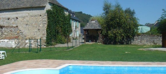 4 Schlafzimmer Villa in Mazouau, France, Nr. 1911 9