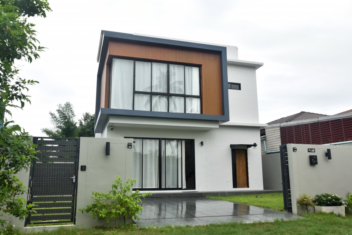 4 bedrooms House for sale in Bang Lamung, Chonburi, Eastern Thailand, Thailand № 59948