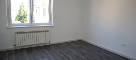 4 rooms Apartment in Leonding, Austria No. 240319 3