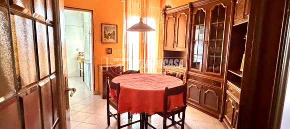 4-salle Appartement à Savigliano, Italy No. 26058 7