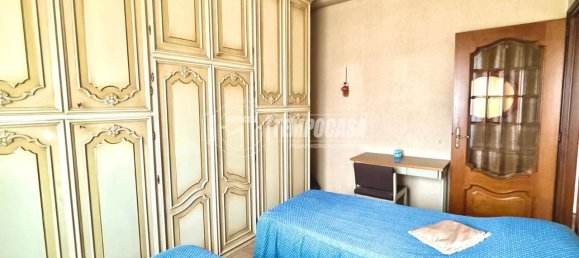 4-salle Appartement à Savigliano, Italy No. 26058 20
