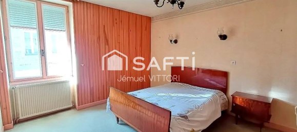 4 Schlafzimmer Haus in Mayenne, France, Nr. 291536 8