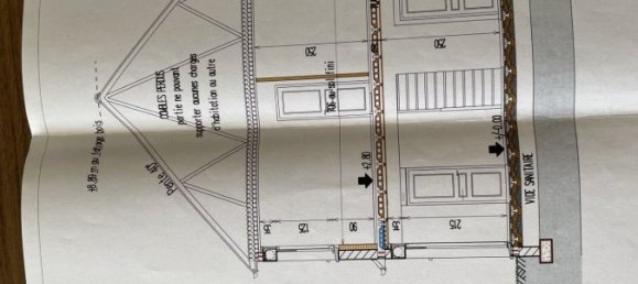 5 bedrooms House in Alencon, France No. 292785 7