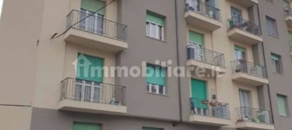 1 bedroom Apartment in Turin, Italy No. 10181 2