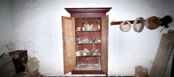 6 bedrooms Villa in Arico, Spain No. 27274 11