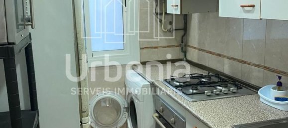 3 bedrooms Apartment in Badalona, Spain No. 172305 12