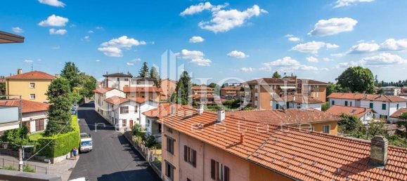 2 rooms Apartment in Varese, Italy No. 283257 15