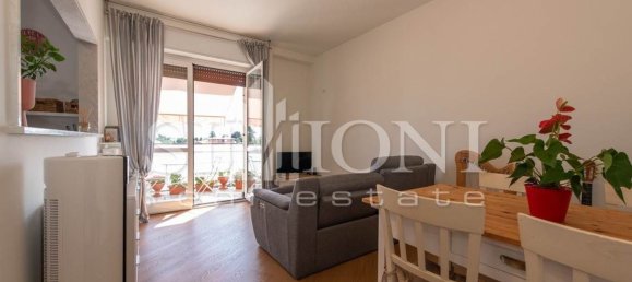 2 rooms Apartment in Varese, Italy No. 283257 3