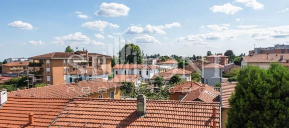 2 rooms Apartment in Varese, Italy No. 283257 17