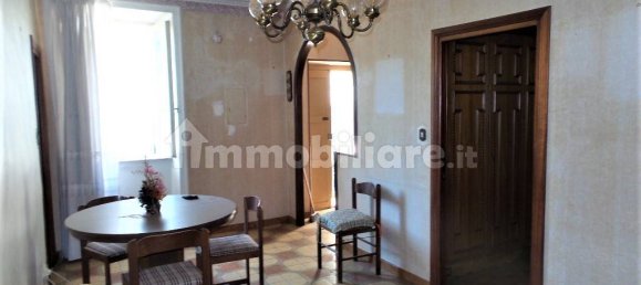 3 Schlafzimmer Wohnung in Caprarola, Italy, Nr. 88680 5
