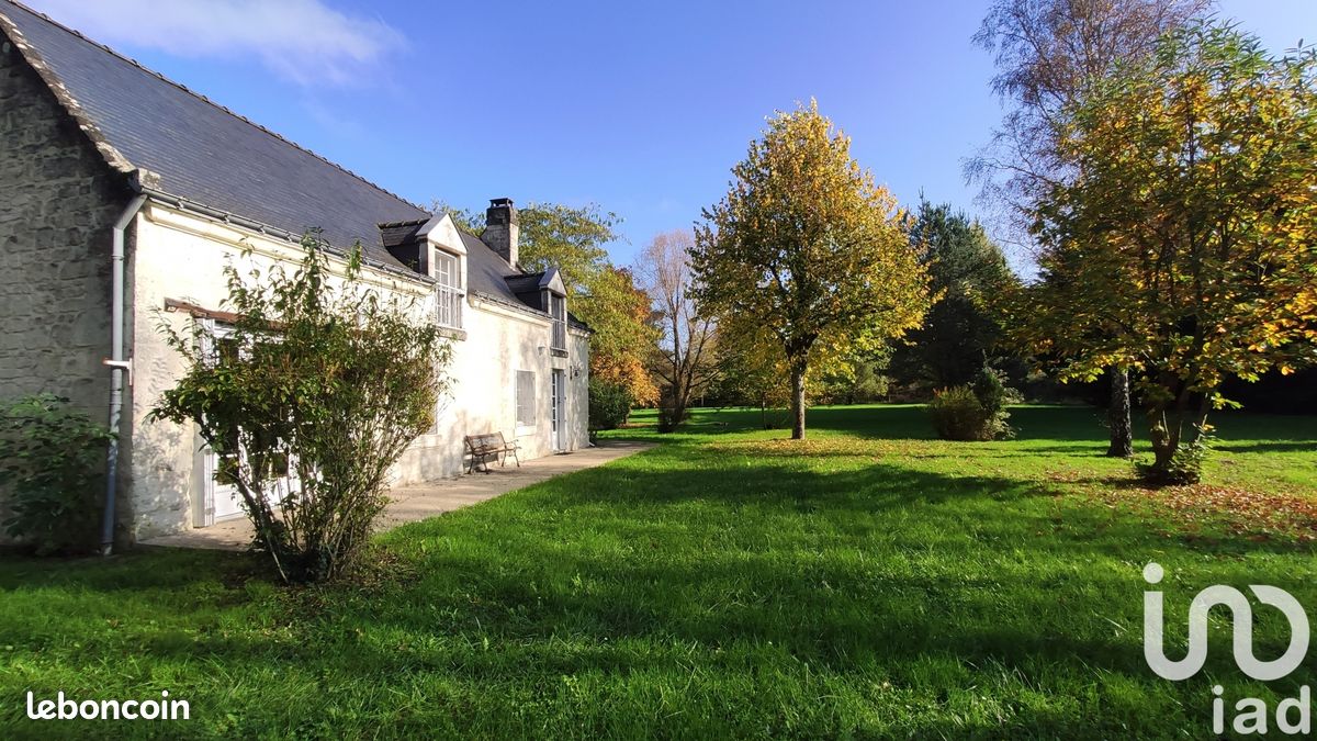 Casa de 2 dormitorios en Huismes, France No. 47793