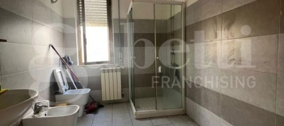 4-salle Maison à Oristano, Italy No. 37802 13