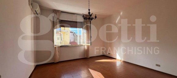 4-salle Maison à Oristano, Italy No. 37802 4