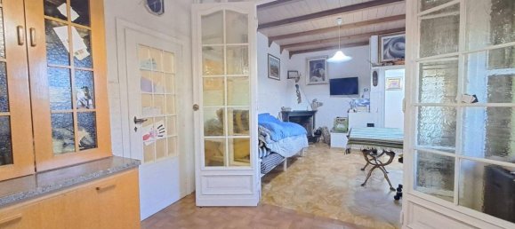 3 rooms Apartment in Albano Laziale, Italy No. 124082 15