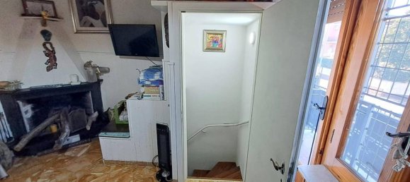 3 rooms Apartment in Albano Laziale, Italy No. 124082 24