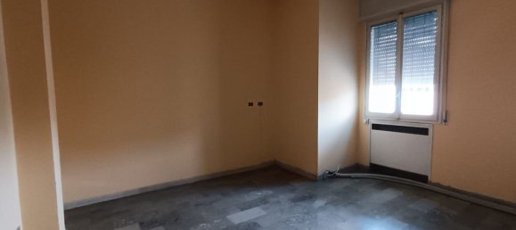 Apartamento de 4 habitaciónes en Bologna, Italy No. 22929 4