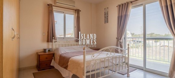 3 Schlafzimmer Haus in Frenaros, Cyprus, Nr. 24056 2