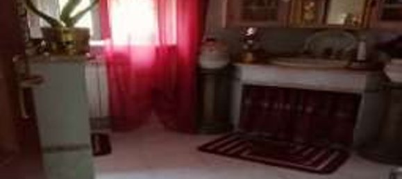 7 rooms Apartment in Rome, Italy No. 12883 5