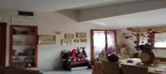 7 rooms Apartment in Rome, Italy No. 12883 30