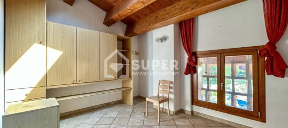 5 bedrooms Villa in Faenza, Italy No. 307410 12