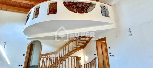 5 bedrooms Villa in Faenza, Italy No. 307410 3