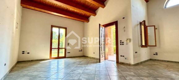5 bedrooms Villa in Faenza, Italy No. 307410 4