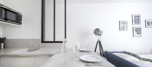 10 rooms Building in Bordeaux, France No. 95629 9