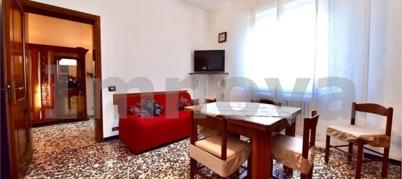 4-salle Maison à Varedo, Italy No. 25612 2