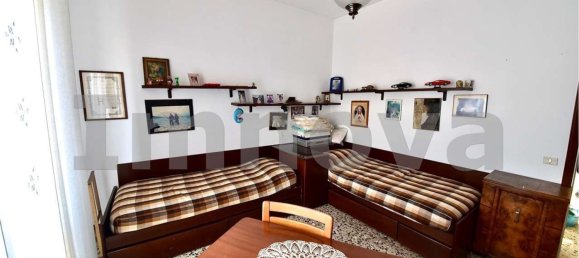 4-salle Maison à Varedo, Italy No. 25612 23