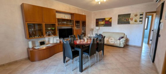 2 bedrooms Apartment in Ferrara, Italy No. 313593 5
