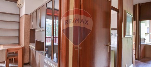 2 bedrooms Apartment in Milan, Italy No. 380067 4