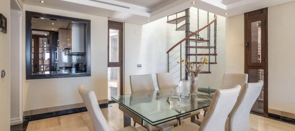 2 Schlafzimmer Penthouse in Estepona, Spain, Nr. 52038 8