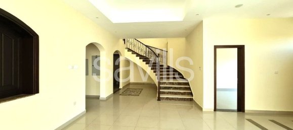 4 bedrooms Villa in Sharjah, UAE No. 18484 12