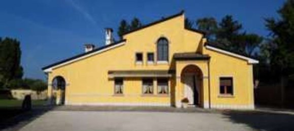 Villa de 6 habitaciónes en Medole, Italy No. 182497 39