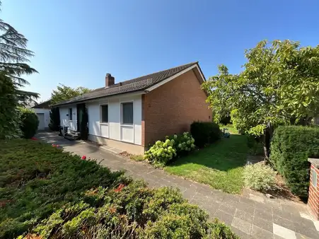 3 chambres Bungalow à Rhein-Pfalz, Germany No. 282472