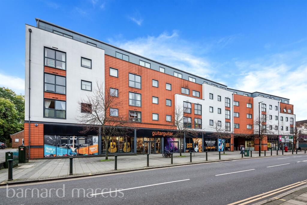 2 bedrooms Apartment in Epsom, United Kingdom No. 9736